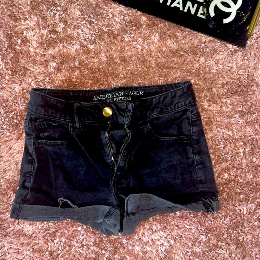American eagle shorts size 36